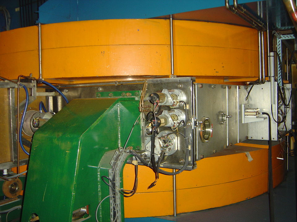 Magnet of the synchrocyclotron at the Orsay proton therapy center.